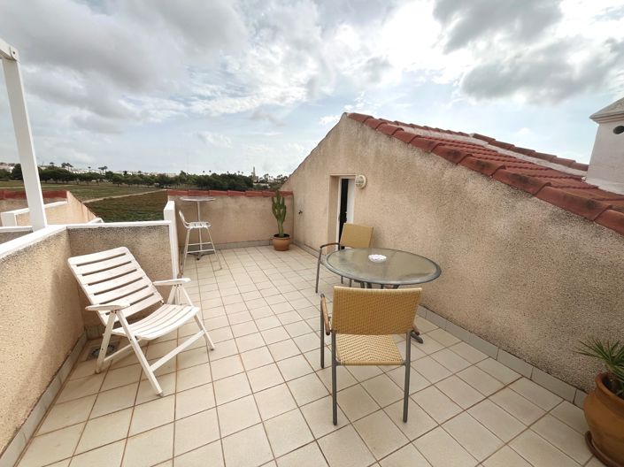 Image No.20-2 Bed Apartment for sale