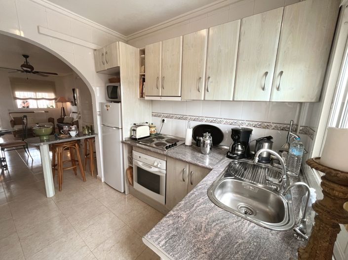 Image No.8-2 Bed Apartment for sale
