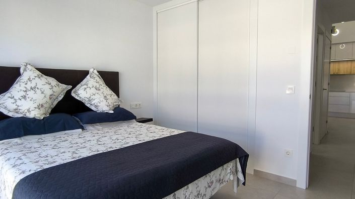 Image No.12-5 Bed Villa for sale