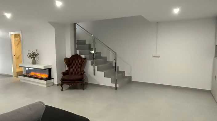 Image No.28-5 Bed Villa for sale