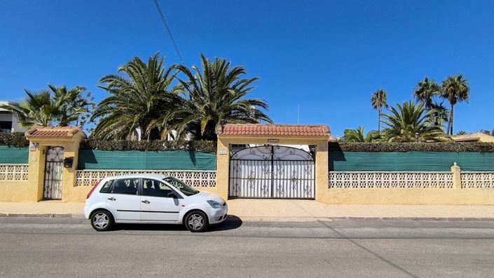 Image No.42-3 Bed Villa for sale