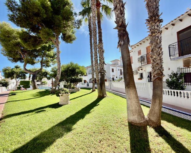 Image No.17-2 Bed Apartment for sale