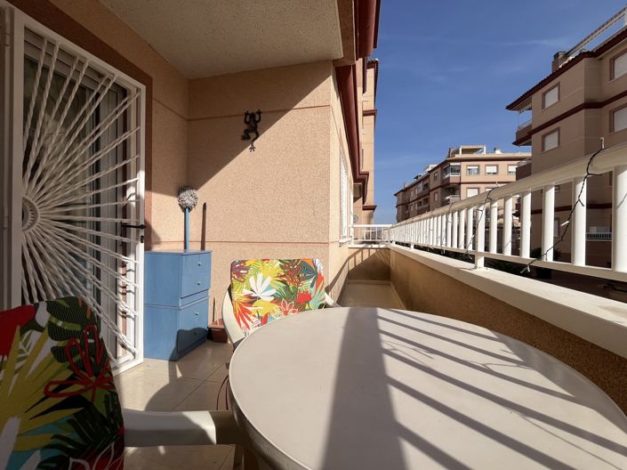 Image No.21-2 Bed Apartment for sale