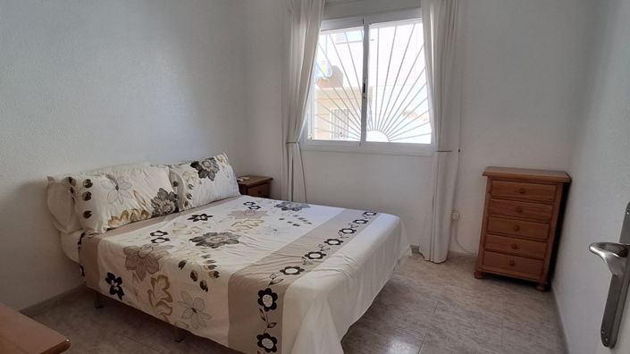 Image No.11-3 Bed Townhouse for sale