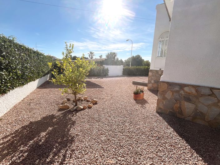 Image No.25-3 Bed Villa for sale