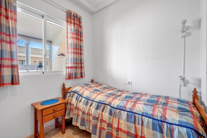 Image No.16-2 Bed Apartment for sale