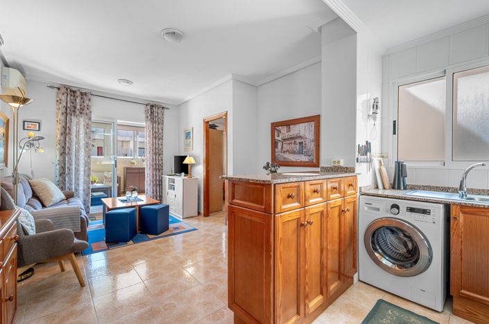 Image No.9-2 Bed Apartment for sale