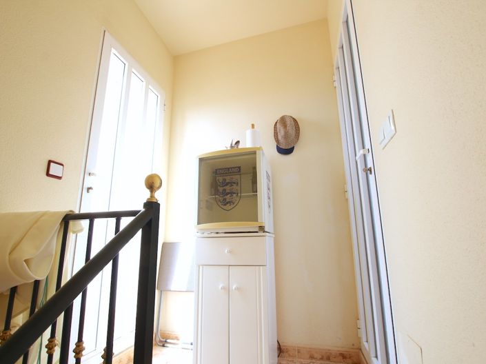 Image No.18-2 Bed Townhouse for sale