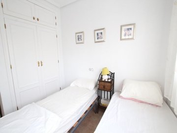 49776_beautiful_two_bedroom_townhouse_with_private_garage_res.montegolf_021026092058_img_0952