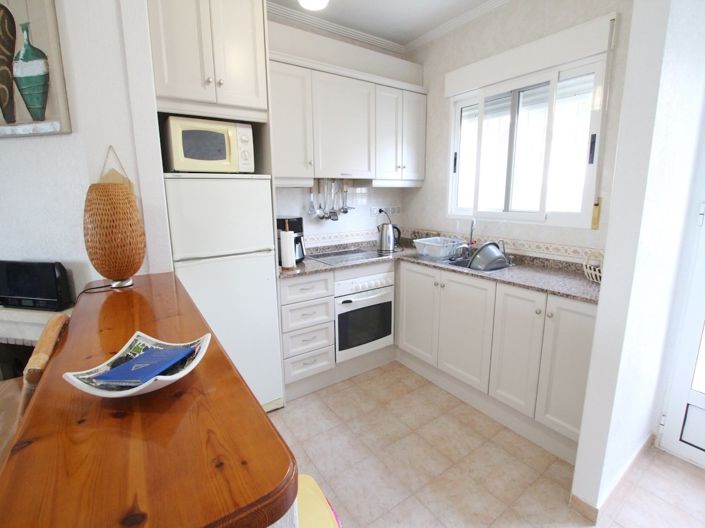 Image No.7-2 Bed Townhouse for sale