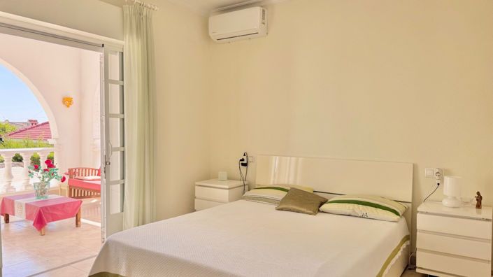 Image No.21-4 Bed Villa for sale
