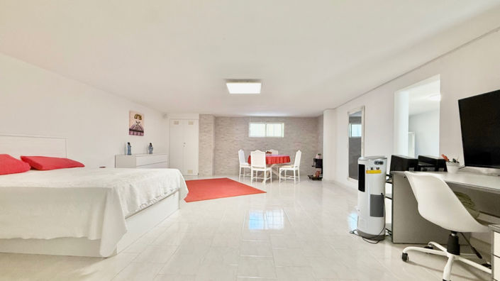 Image No.40-4 Bed Villa for sale