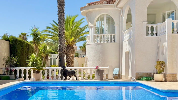 Image No.54-4 Bed Villa for sale