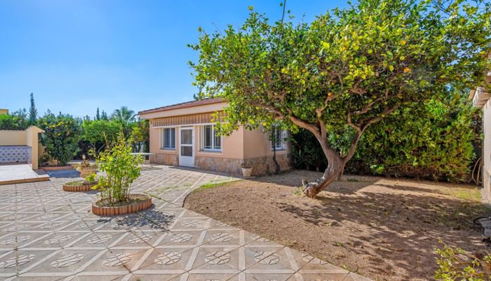 Image No.55-7 Bed Villa for sale