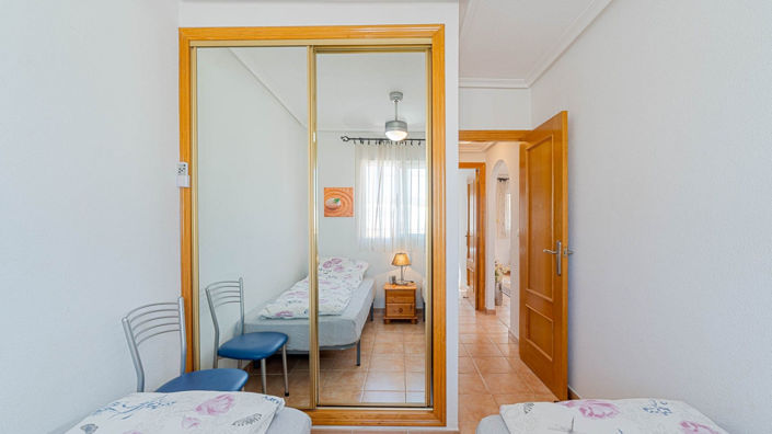 Image No.24-2 Bed Apartment for sale