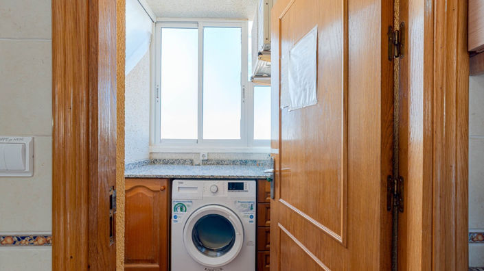 Image No.31-2 Bed Apartment for sale