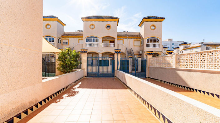 Image No.57-2 Bed Apartment for sale