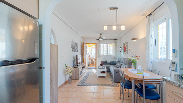 Image No.8-2 Bed Apartment for sale