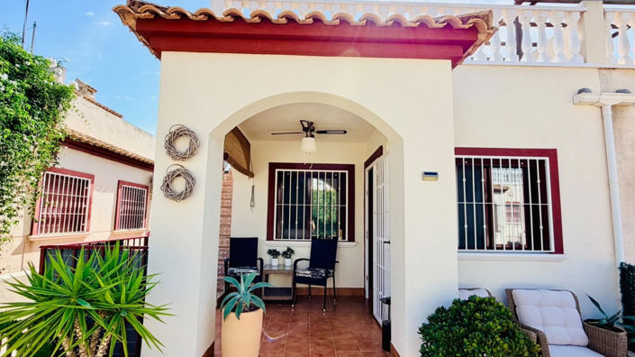 Image No.22-2 Bed Bungalow for sale