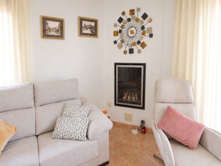Image No.6-4 Bed Villa for sale