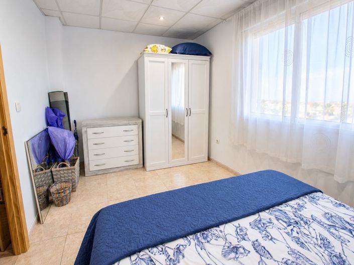 Image No.23-4 Bed Property for sale