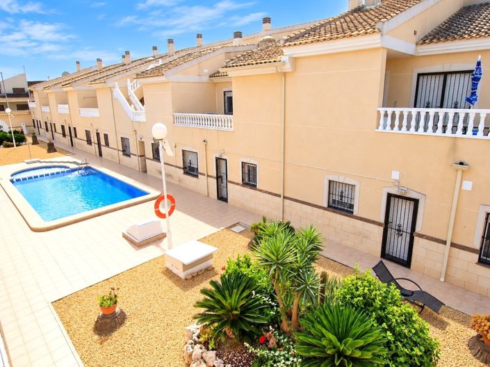Image No.33-4 Bed Property for sale
