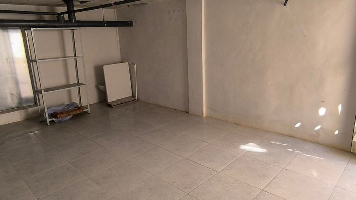 Image No.35-3 Bed Quad for sale