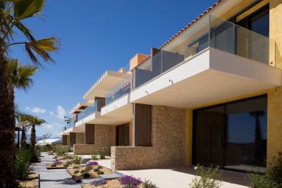 CRICKET-RESIDENCES-EXTERIOR-4