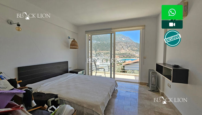 Image No.18-3 Bed Townhouse for sale