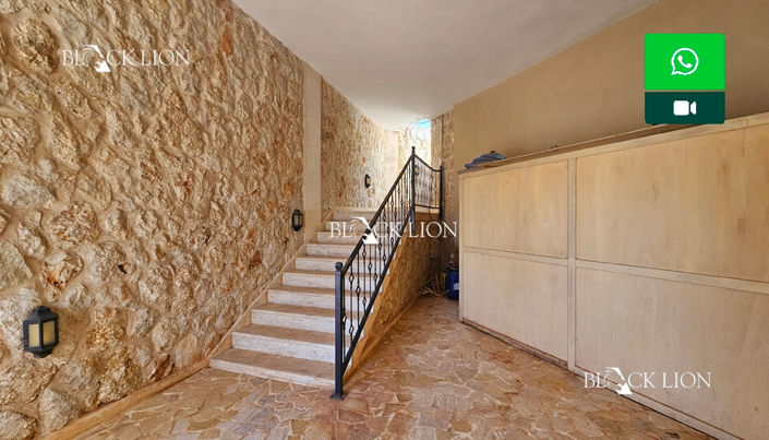 Image No.35-4 Bed Property for sale