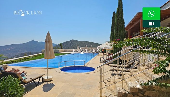 Image No.26-3 Bed Villa for sale