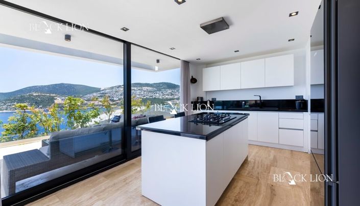 Image No.11-3 Bed Villa for sale