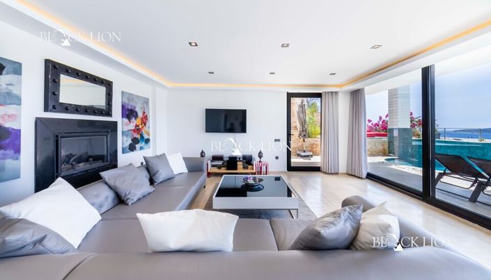 Image No.16-3 Bed Villa for sale