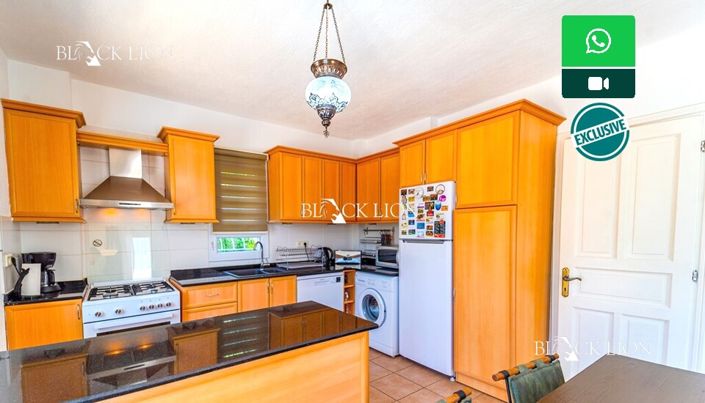 Image No.13-3 Bed Villa for sale