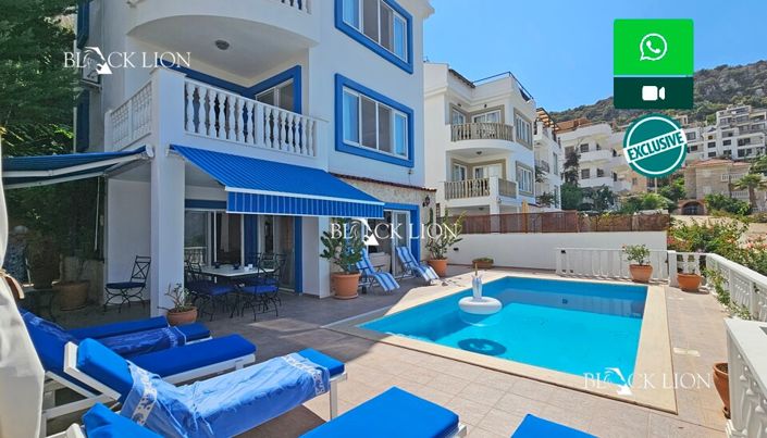 Image No.4-4 Bed Villa for sale