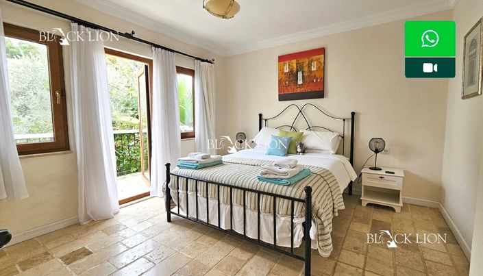 Image No.18-3 Bed Villa for sale