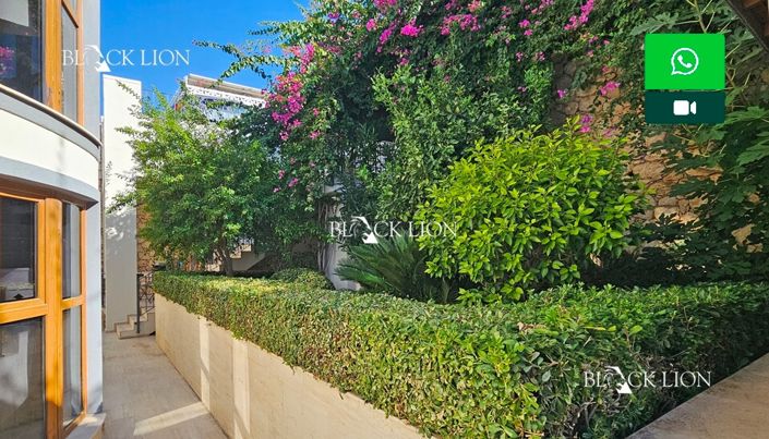 Image No.39-4 Bed Property for sale