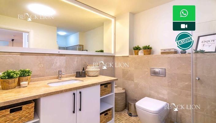 Image No.12-3 Bed Townhouse for sale