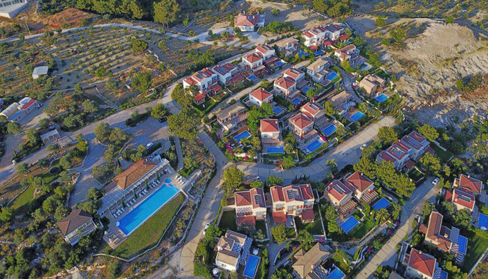 Image No.26-3 Bed Townhouse for sale