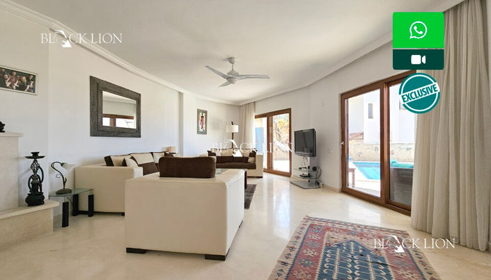 Image No.9-3 Bed Villa for sale