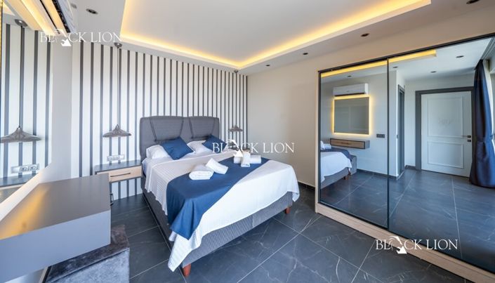 Image No.11-4 Bed Villa for sale