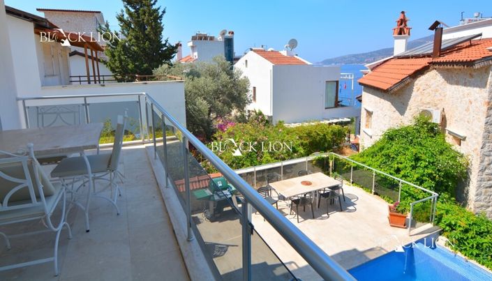Image No.14-3 Bed Villa for sale