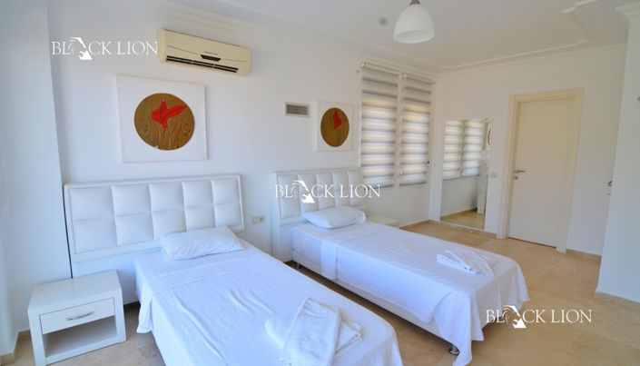 Image No.16-3 Bed Villa for sale
