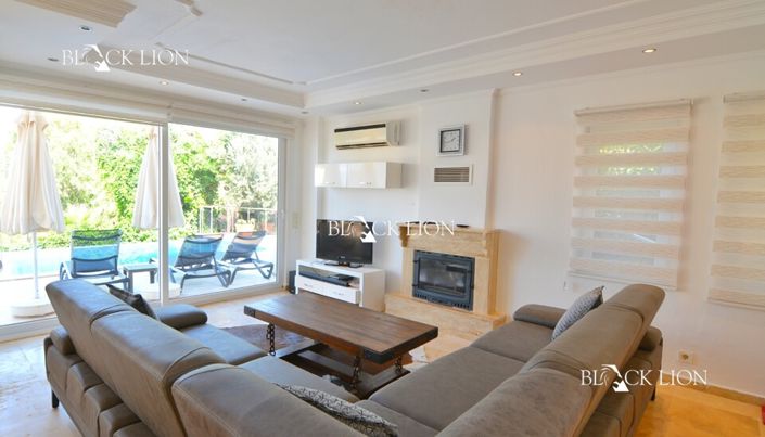 Image No.6-3 Bed Villa for sale