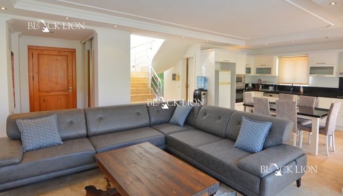 Image No.7-3 Bed Villa for sale