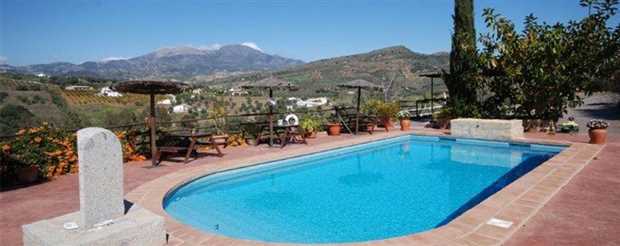 Image No.5-Propriété de 14 chambres à vendre à Guaro