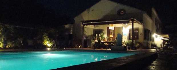 Image No.6-Propriété de 14 chambres à vendre à Guaro