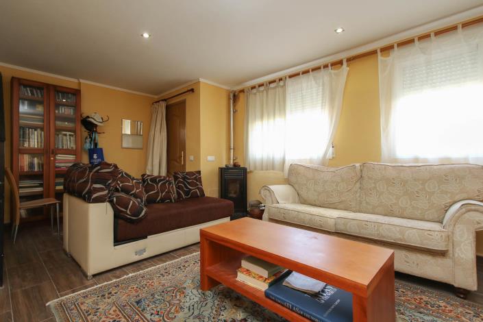 Image No.8-Propriété de 3 chambres à vendre à Pizarra