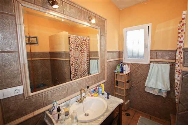 Image No.17-Propriété de 7 chambres à vendre à Guaro