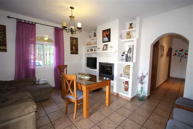 Image No.5-Propriété de 7 chambres à vendre à Guaro